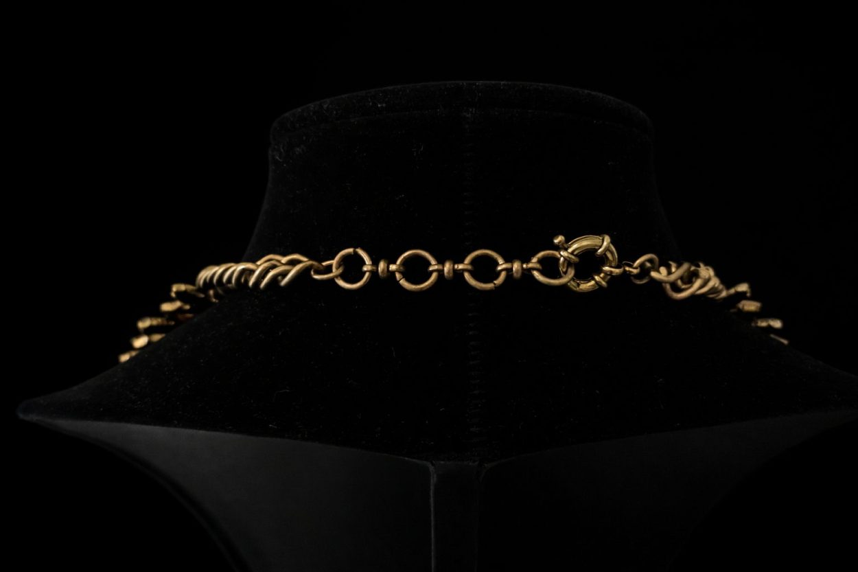 Statement Necklace Gemstone Blooms - Image 4